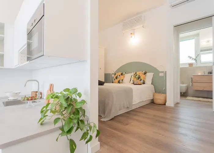 A Step From The Dome By Rent Appartement