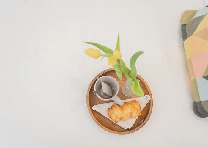 A Step From The Dome By Rent Appartement Como