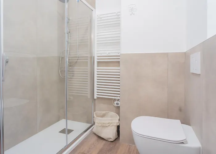 A Step From The Dome By Rent *