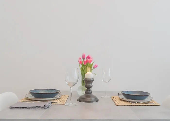 A Step From The Dome By Rent Appartement *